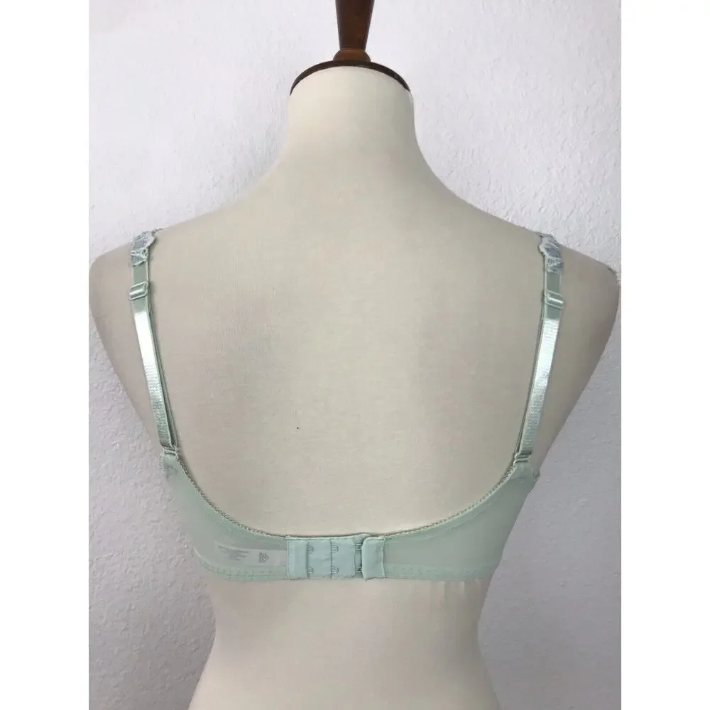 Victoria's Secret Lingerie Floral Lace Underwire Padded Bra